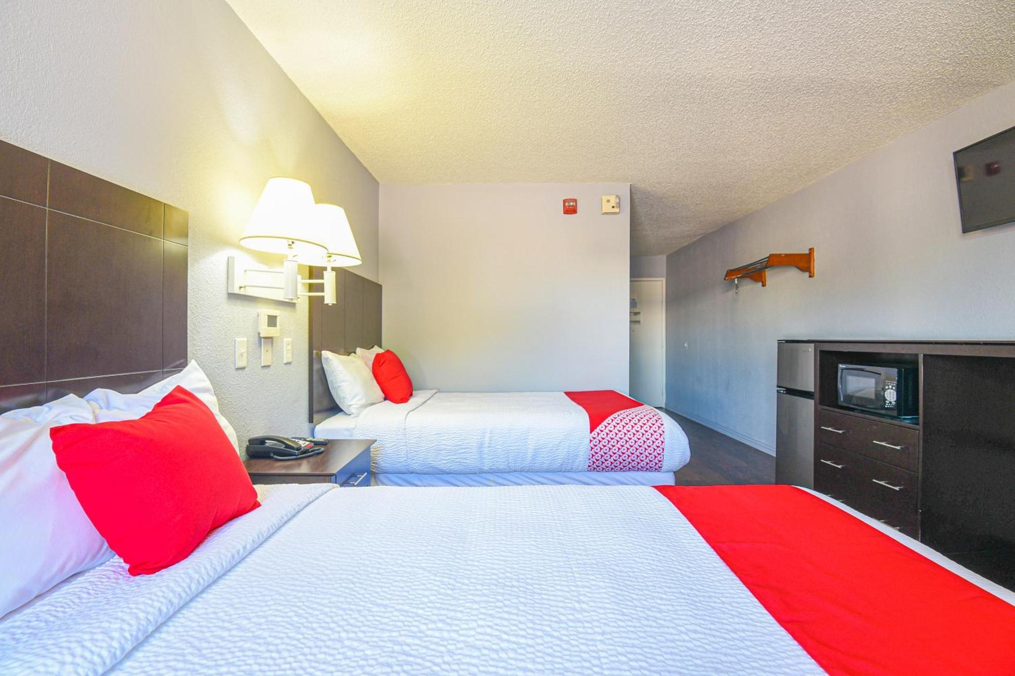 Oyo Hotel Irving Dfw Airport South Exteriör bild
