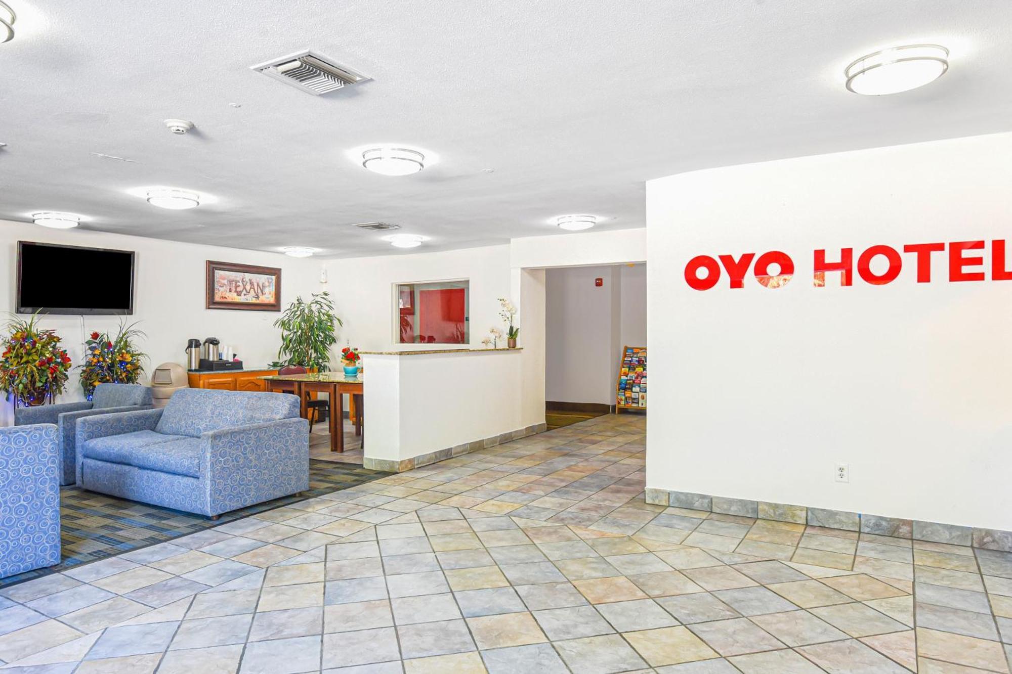 Oyo Hotel Irving Dfw Airport South Exteriör bild