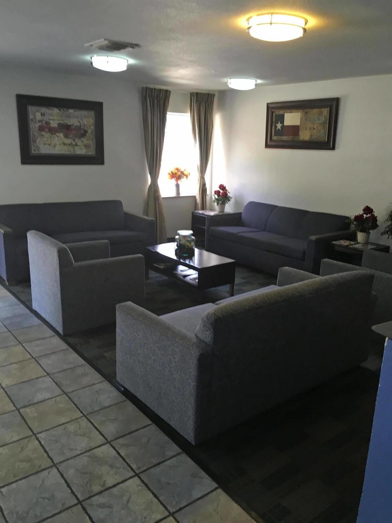 Oyo Hotel Irving Dfw Airport South Exteriör bild